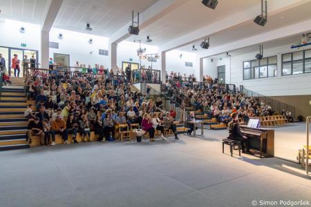 Območna revija otroških in mladinskih pevskih zborov občin Kamnik in Komenda (38)